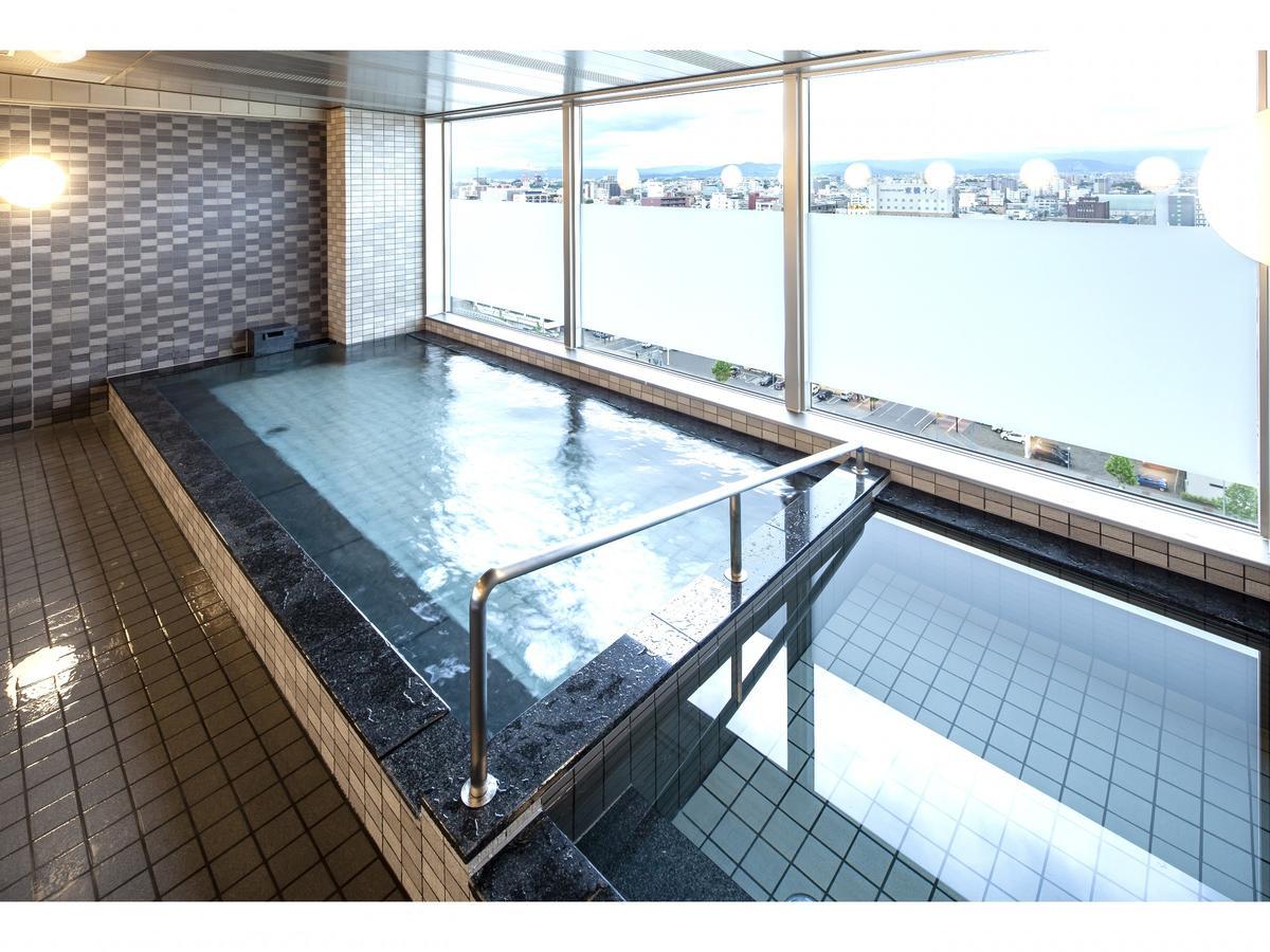 Y's Hotel Asahikawa Ekimae Bagian luar foto